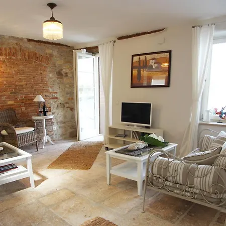 Apartman Casa Svalba *